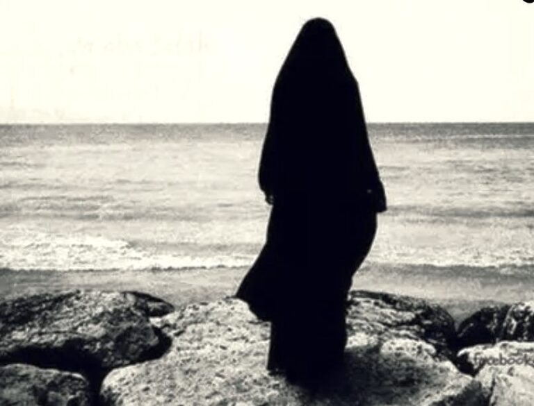 Souffrir en silence  تتألم في صمت